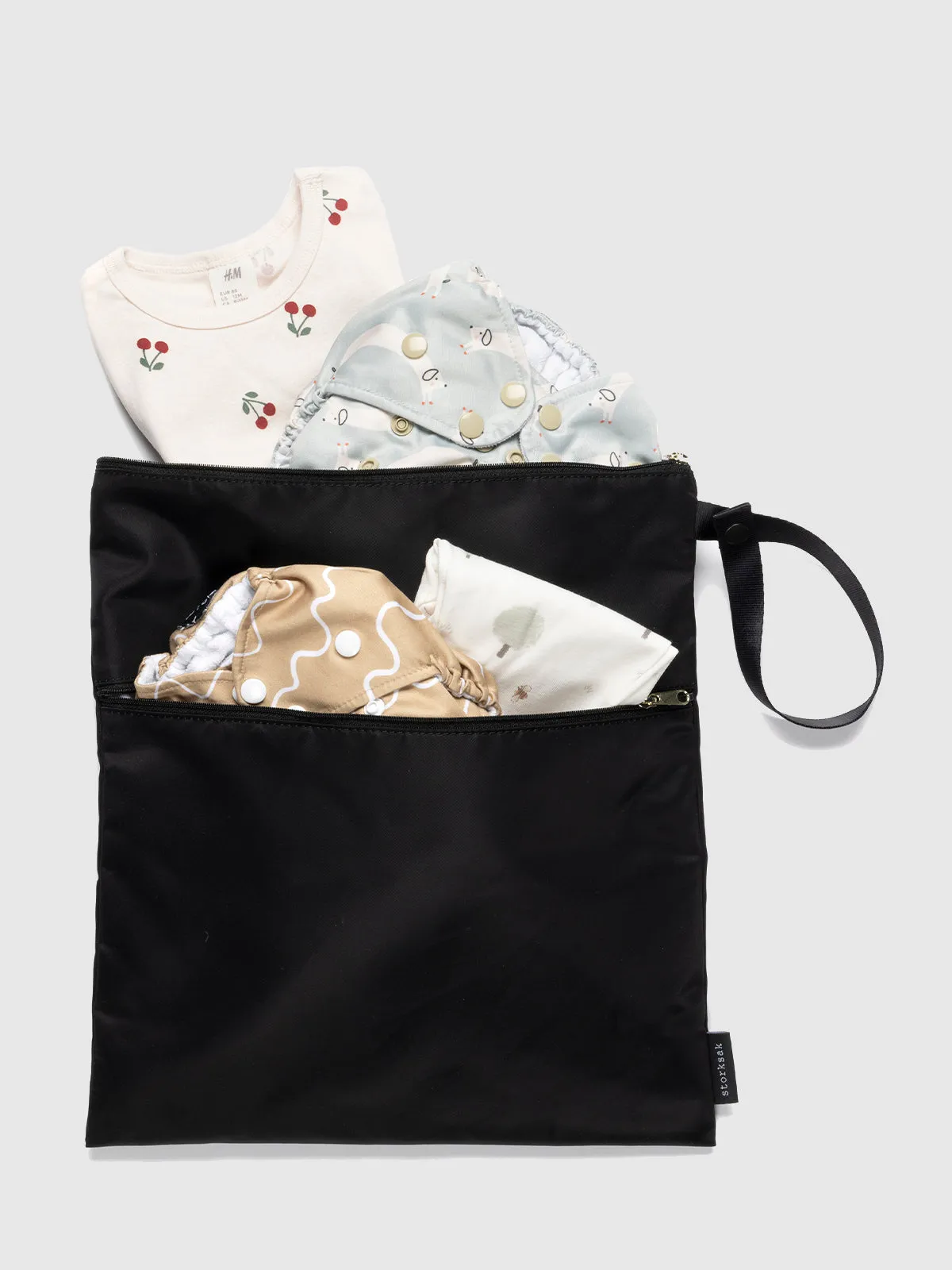 Nappy Change Essentials Black Bundle