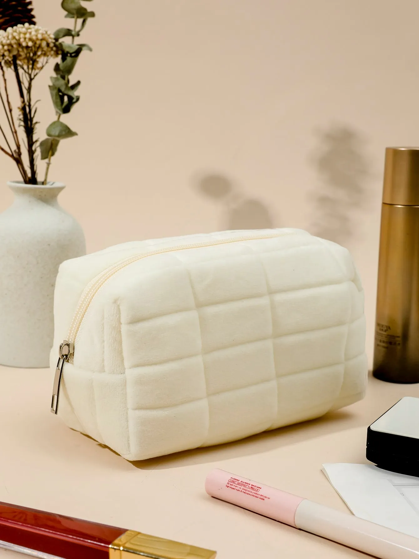 Soft Plush Makeup Bag Cosmetic Organizer Toiletries Bag Makeup Organizer Zip